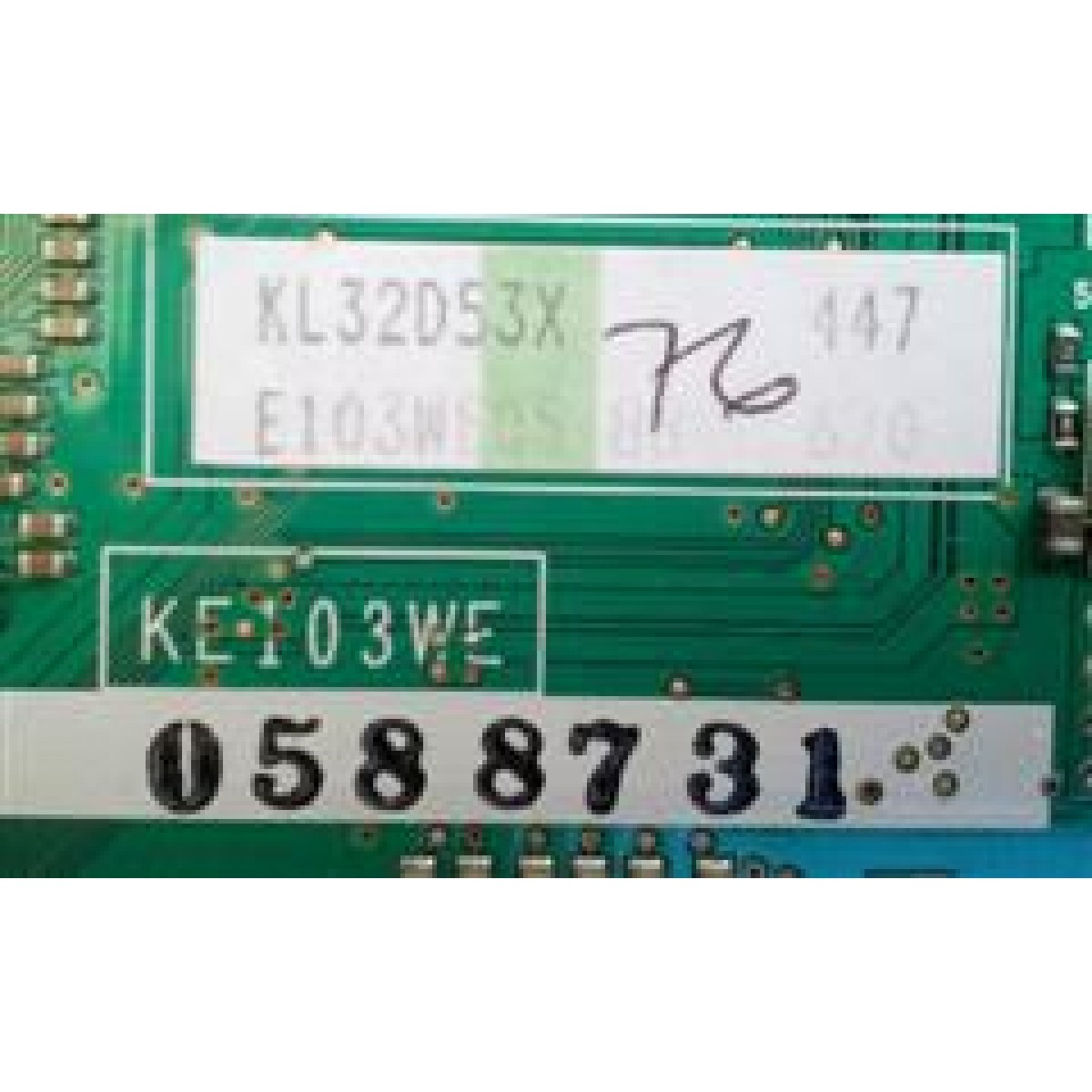 SHARP LC32D53X TUNER AV INPUT BOARD E103WE05 QPWBNE103WJN1